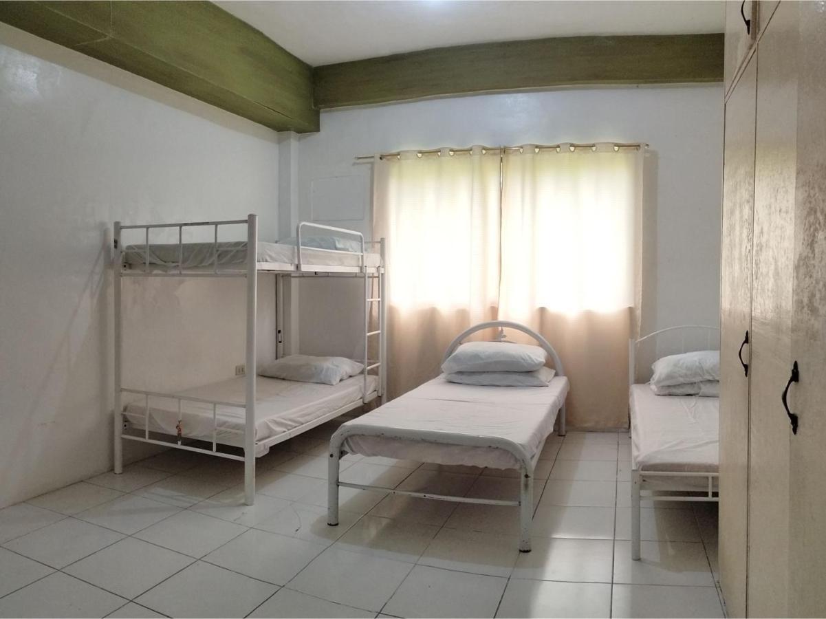 Hotel Oyo 800 Ddd Habitat Dormtel