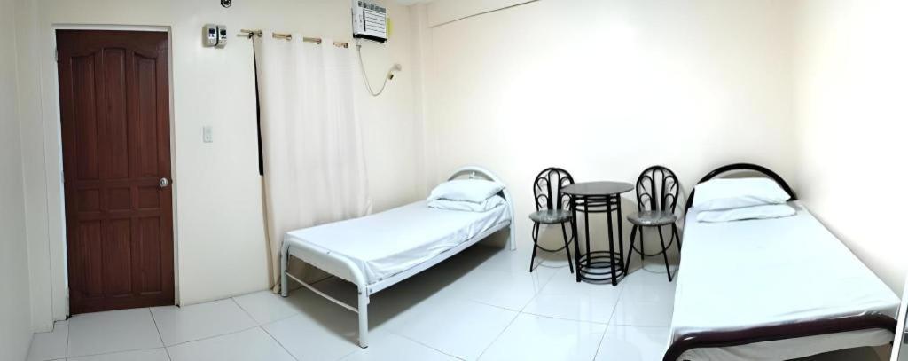 Oyo 800 Ddd Habitat Dormtel 2*