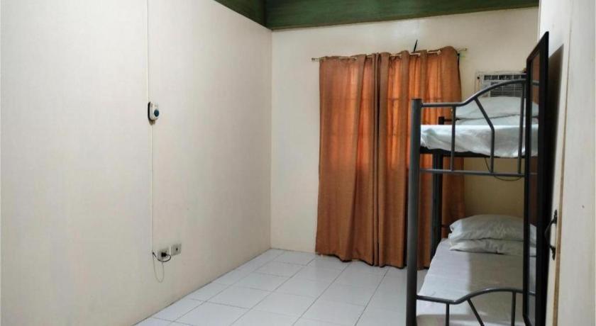 Oyo 800 Ddd Habitat Dormtel 2* Bacolod