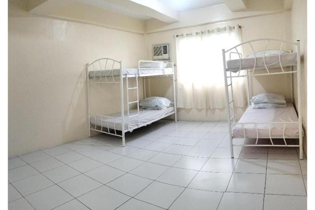 Hotel Oyo 800 Ddd Habitat Dormtel 2*